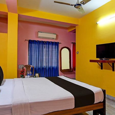 Hotel O Red Rose Near Noapara Metro Station Калькутта Экстерьер фото